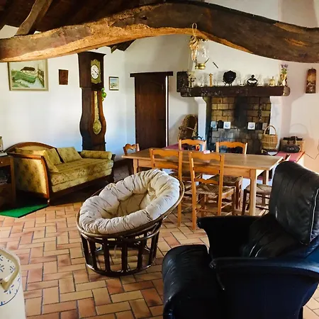 Hébergement de vacances Charmante Bourrine Avec Jardin Clôturé, à 3km De La Plage, Animaux Admis - Fr-1-777-10 *